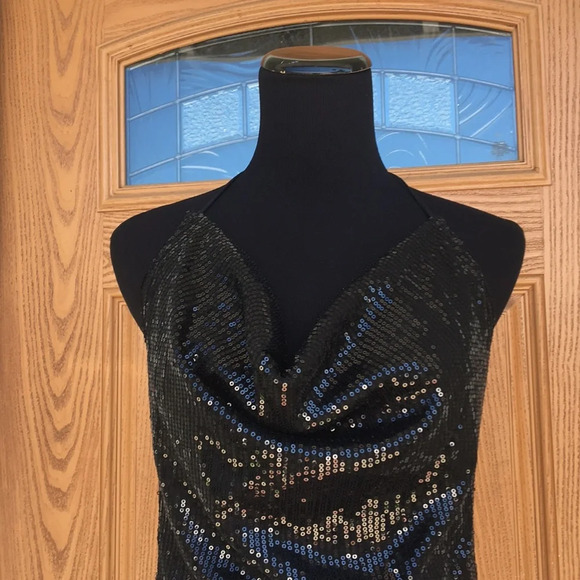 New* Lioness Black‎ Sequin Halter Dress - Picture 5 of 15